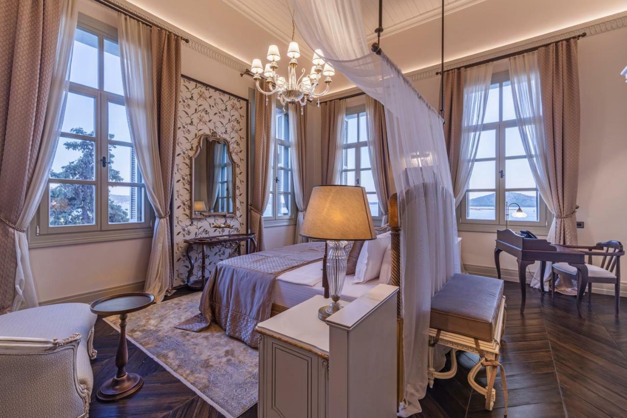 Отель Cunda Despot Evi Экстерьер фото